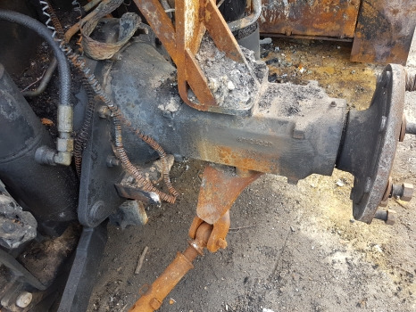 Case Maxxum 130 Rear, Front Axle, Engine, Transmission, Pto, Hydraulic Nut - Piezas de freno para Tractor: foto 3 Case Maxxum 130 Rear, Front Axle, Engine, Transmission, Pto, Hydraulic Nut - Piezas de freno para Tractor: foto 3