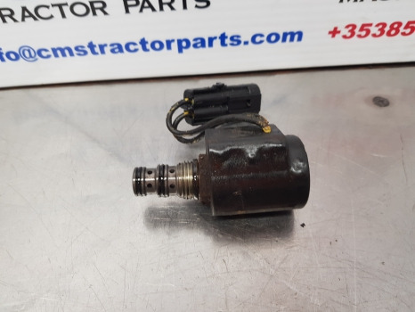 Case Maxxum 5140, Case 5000, Magnum Series, Solenoid Valve 110415a1 - Sensor: foto 1 Case Maxxum 5140, Case 5000, Magnum Series, Solenoid Valve 110415a1 - Sensor: foto 1