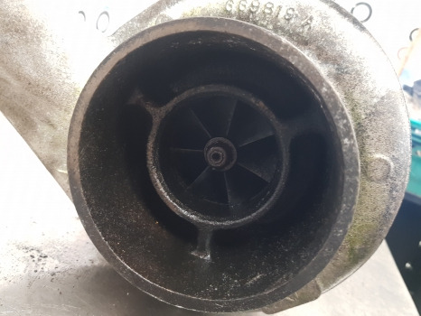 Caterpillar 966g Ii Engine Turbocharger 0r9959, 1855732 - Sistema de escape: foto 5 Caterpillar 966g Ii Engine Turbocharger 0r9959, 1855732 - Sistema de escape: foto 5