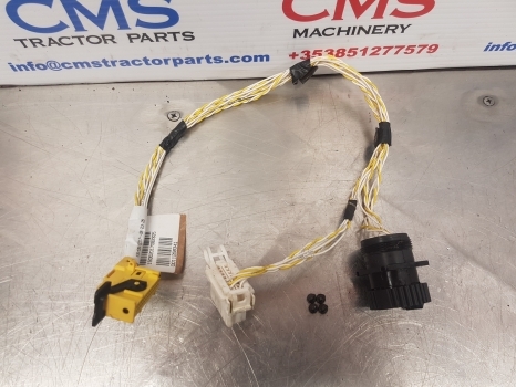 Claas Arion 640, 950, 900, 880, Axion 500,600 Wiring Loom 0011258341 - Cables/ Alambres para Tractor: foto 2 Claas Arion 640, 950, 900, 880, Axion 500,600 Wiring Loom 0011258341 - Cables/ Alambres para Tractor: foto 2