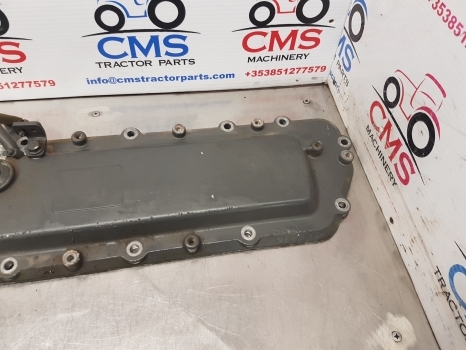Claas Arion 640 Cylinder Head Cover Re555026, R534193, R534105, 0011464770 - Cabezal de bloque para Tractor: foto 4 Claas Arion 640 Cylinder Head Cover Re555026, R534193, R534105, 0011464770 - Cabezal de bloque para Tractor: foto 4