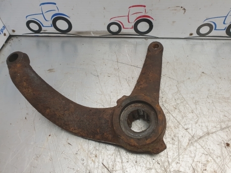 David Brown 996, 990, 995, 880 Steering Arm Lh Side K912084 Manual Steering - Dirección para Tractor: foto 1 David Brown 996, 990, 995, 880 Steering Arm Lh Side K912084 Manual Steering - Dirección para Tractor: foto 1