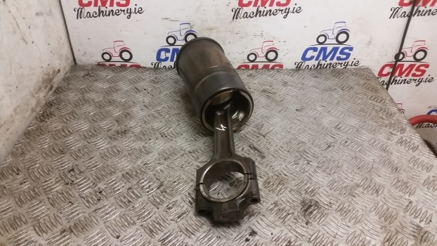 Deutz Agrotron 120, 150 Mk3 Conrod 04200465. Please Check Description - Biela para Tractor: foto 1 Deutz Agrotron 120, 150 Mk3 Conrod 04200465. Please Check Description - Biela para Tractor: foto 1