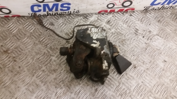 Deutz Agrotron 150 Mk3 Brake Actuator Slave Cylinder 044236310 - Cilindro de freno para Tractor: foto 2 Deutz Agrotron 150 Mk3 Brake Actuator Slave Cylinder 044236310 - Cilindro de freno para Tractor: foto 2