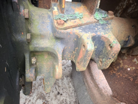 Deutz-fahr Dx4.57 Rear Half Axle Rhs 04380596, 04398340 - Eje posterior: foto 4 Deutz-fahr Dx4.57 Rear Half Axle Rhs 04380596, 04398340 - Eje posterior: foto 4