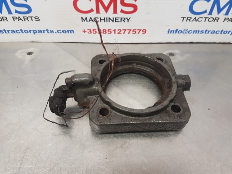 Fendt 724 S4, 716, 718, 720, Pto Shaft Cover 716150220062 - Transmisión: foto 1 Fendt 724 S4, 716, 718, 720, Pto Shaft Cover 716150220062 - Transmisión: foto 1