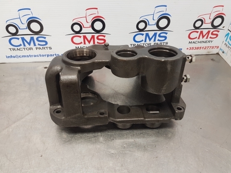 Fendt 818, 711, 712, 714, 820, Pto Housing 737150220040, 716151220010 - Transmisión: foto 4 Fendt 818, 711, 712, 714, 820, Pto Housing 737150220040, 716151220010 - Transmisión: foto 4