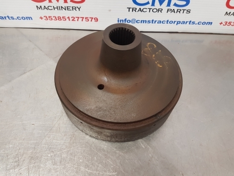 Fendt 818, 711, 712, 716, 718, 820, Pto Clutch Housing 716150220050 - Transmisión: foto 2 Fendt 818, 711, 712, 716, 718, 820, Pto Clutch Housing 716150220050 - Transmisión: foto 2