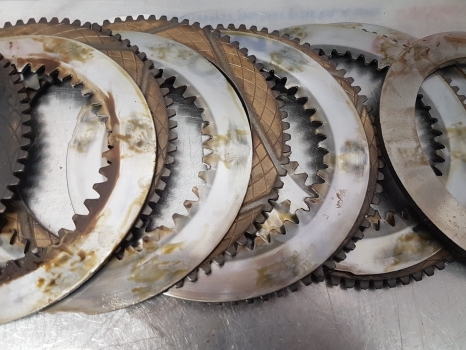 Fendt 818, 711, 716, 820, Pto Clutch Discs Kit 934152220480, 716150220660 - Transmisión: foto 4 Fendt 818, 711, 716, 820, Pto Clutch Discs Kit 934152220480, 716150220660 - Transmisión: foto 4