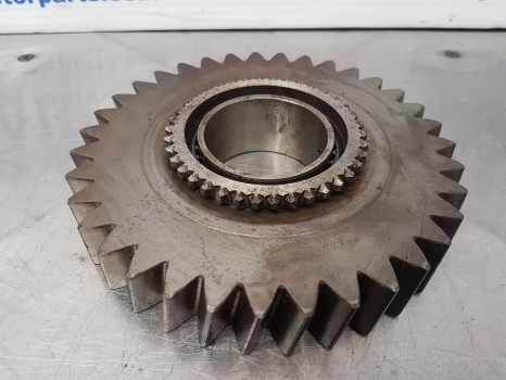 Fendt 818, 718, Vario, Pto Gear 35t 716151220081, H312100222020 - Transmisión: foto 2 Fendt 818, 718, Vario, Pto Gear 35t 716151220081, H312100222020 - Transmisión: foto 2