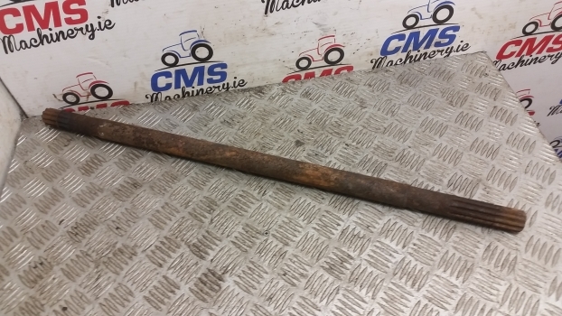 Fiat 70-90dt, 80-90dt, 72-93dt, 88-93dt 4wd Propeller Shaft 5121364 - Árbol de transmisión para Tractor: foto 1 Fiat 70-90dt, 80-90dt, 72-93dt, 88-93dt 4wd Propeller Shaft 5121364 - Árbol de transmisión para Tractor: foto 1