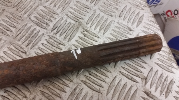 Fiat 70-90dt, 80-90dt, 72-93dt, 88-93dt 4wd Propeller Shaft 5121364 - Árbol de transmisión para Tractor: foto 3 Fiat 70-90dt, 80-90dt, 72-93dt, 88-93dt 4wd Propeller Shaft 5121364 - Árbol de transmisión para Tractor: foto 3