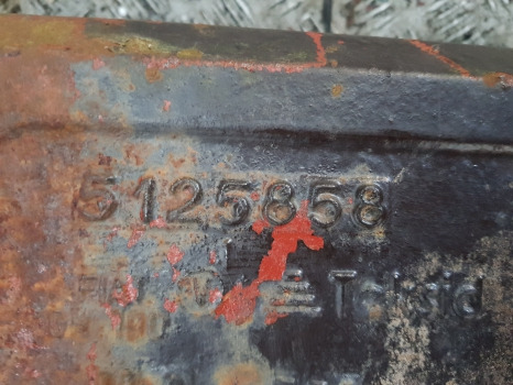Fiat 90-90 Dt Rear Half Axle Complete 5125858, 5123251, 4998832, 4998833 - Eje posterior: foto 4 Fiat 90-90 Dt Rear Half Axle Complete 5125858, 5123251, 4998832, 4998833 - Eje posterior: foto 4