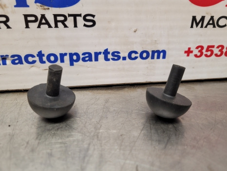 Ford 10, Tw, 30 Series Sq Cab Door Stop, Stopper Pair E4nn94235n11aa, 83948919 - Puerta y piezas: foto 1 Ford 10, Tw, 30 Series Sq Cab Door Stop, Stopper Pair E4nn94235n11aa, 83948919 - Puerta y piezas: foto 1