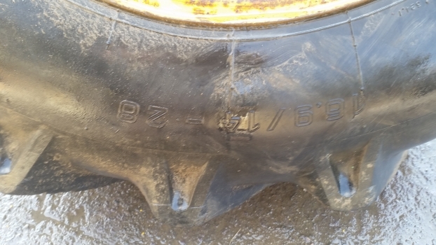 Ford Construction Wheel And Tyre 16.9/14-28. Please Check Decription. - Rueda completa para Tractor: foto 2 Ford Construction Wheel And Tyre 16.9/14-28. Please Check Decription. - Rueda completa para Tractor: foto 2
