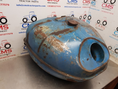 Ford Fordson Major, Super Major Fuel Tank Original Welded E1addn9002b - Depósito de combustible: foto 2 Ford Fordson Major, Super Major Fuel Tank Original Welded E1addn9002b - Depósito de combustible: foto 2