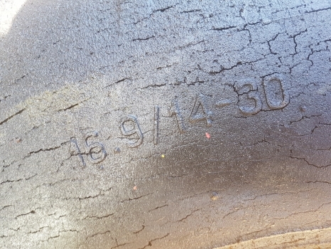 Ford Rear Wheel And Tyre 16.9/14-30 - Rueda completa para Tractor: foto 2 Ford Rear Wheel And Tyre 16.9/14-30 - Rueda completa para Tractor: foto 2