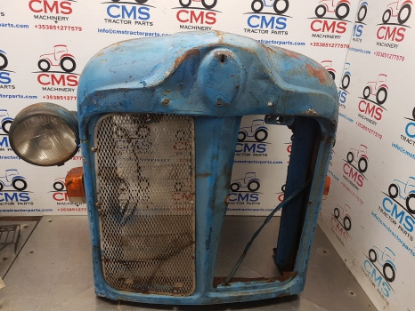 Fordson Major, Power Major, Super Major Nose Cone Original E1addn8203a - Carrocería y exterior: foto 1 Fordson Major, Power Major, Super Major Nose Cone Original E1addn8203a - Carrocería y exterior: foto 1