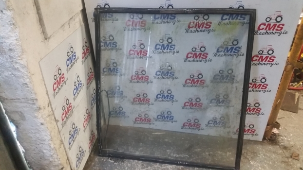 Jcb 410 Loader Cab Front Window Windscreen. Please Check By Photos. - Parabrisas para Cargadora de ruedas: foto 1 Jcb 410 Loader Cab Front Window Windscreen. Please Check By Photos. - Parabrisas para Cargadora de ruedas: foto 1