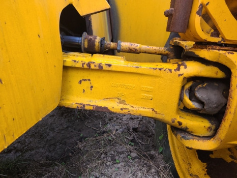 Jcb 530-105 Rear axle housing 23.625:1, 448/5676, 448/17302p - Eje posterior para Equipo de manutención: foto 1 Jcb 530-105 Rear axle housing 23.625:1, 448/5676, 448/17302p - Eje posterior para Equipo de manutención: foto 1