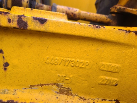 Jcb 530-105 Rear axle housing 23.625:1, 448/5676, 448/17302p - Eje posterior para Equipo de manutención: foto 2 Jcb 530-105 Rear axle housing 23.625:1, 448/5676, 448/17302p - Eje posterior para Equipo de manutención: foto 2