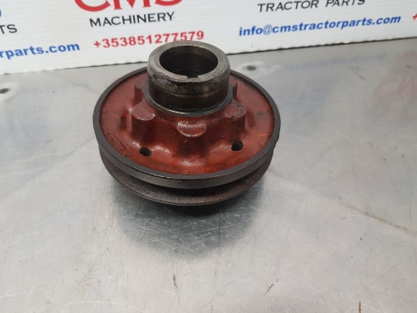 John Deere 1630, 2030, 1950 Crankshaft Pulley R59312 - Tensor de correa para Maquinaria agrícola: foto 2 John Deere 1630, 2030, 1950 Crankshaft Pulley R59312 - Tensor de correa para Maquinaria agrícola: foto 2