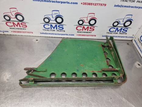 John Deere 2750, 2140, 40, 50 Series, Sg2 Battery Cover Foot Step Lhs Al58119 - Puerta y piezas: foto 2 John Deere 2750, 2140, 40, 50 Series, Sg2 Battery Cover Foot Step Lhs Al58119 - Puerta y piezas: foto 2