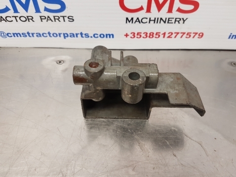 John Deere 40, 50 Series 1840, 2040, 2140, 2350, 2550 Oil Cup Al36124, L36360 - Caja de cambios para Tractor: foto 1 John Deere 40, 50 Series 1840, 2040, 2140, 2350, 2550 Oil Cup Al36124, L36360 - Caja de cambios para Tractor: foto 1