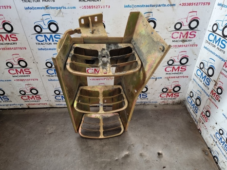 John Deere 6135r, 6r Series, Cab Footstep, Step Lhs Al238148, Al221038 - Peldaño: foto 1 John Deere 6135r, 6r Series, Cab Footstep, Step Lhs Al238148, Al221038 - Peldaño: foto 1