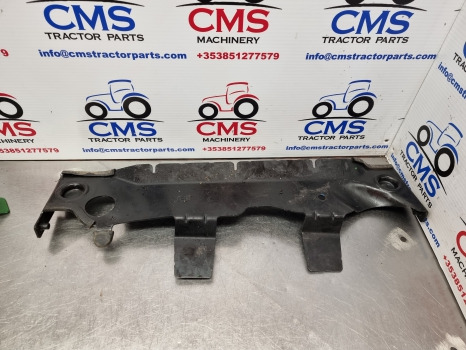 John Deere 6145, 6r Series, 6r 185 Radiator Carrier Support Al206124 - Carrocería y exterior: foto 1 John Deere 6145, 6r Series, 6r 185 Radiator Carrier Support Al206124 - Carrocería y exterior: foto 1