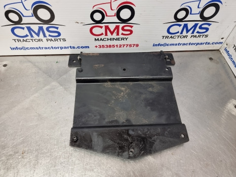 John Deere 6r, 6m Series, 6145r, 6130r Bonnet, Hood Hinge Bracket Al207042 - Carrocería y exterior: foto 4 John Deere 6r, 6m Series, 6145r, 6130r Bonnet, Hood Hinge Bracket Al207042 - Carrocería y exterior: foto 4