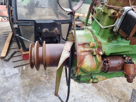 John Deere Combine 1075, 3130, 3030 Complete Engine For Parts R55780 At22562 - Motor: foto 4 John Deere Combine 1075, 3130, 3030 Complete Engine For Parts R55780 At22562 - Motor: foto 4