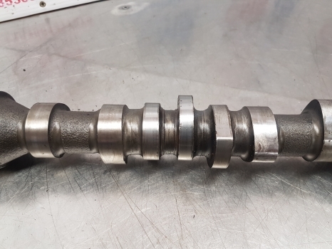 Lamboghini 1056, R1156, R1256 Engine Camshaft 0.047.1310.0, 0.047.1310.0/20 - Árbol de levas para Tractor: foto 4 Lamboghini 1056, R1156, R1256 Engine Camshaft 0.047.1310.0, 0.047.1310.0/20 - Árbol de levas para Tractor: foto 4