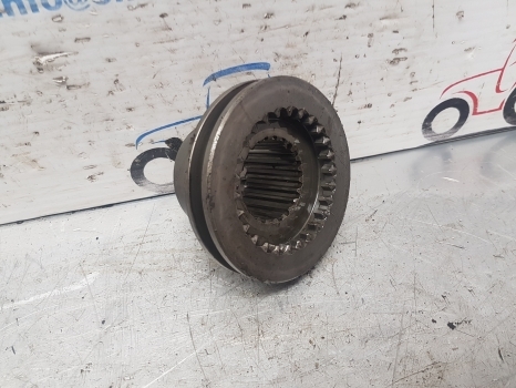 Lamborghini 1106, 1306 Same Laser 100, 110 Transmission Fwd Sleeve 0.202.3821.0 - Transmisión para Tractor: foto 3 Lamborghini 1106, 1306 Same Laser 100, 110 Transmission Fwd Sleeve 0.202.3821.0 - Transmisión para Tractor: foto 3