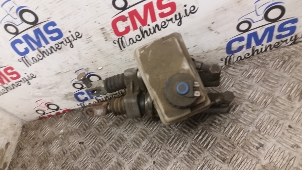 Landini Mythos Series 115 Brake Master Cylinders Kit 3666220m91 - Cilindro de freno para Tractor: foto 5 Landini Mythos Series 115 Brake Master Cylinders Kit 3666220m91 - Cilindro de freno para Tractor: foto 5