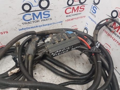 Landini Vision 95 Engine Front Wiring Loom Complete 3674688m91, 3679168m91 - Cables/ Alambres para Tractor: foto 2 Landini Vision 95 Engine Front Wiring Loom Complete 3674688m91, 3679168m91 - Cables/ Alambres para Tractor: foto 2