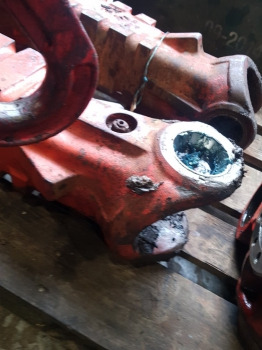 Manitou Mt 728.4 Front Axle Housing Lhs Rhs 279.06.001.61.9, 279.06.001.01 - Eje delantero: foto 5 Manitou Mt 728.4 Front Axle Housing Lhs Rhs 279.06.001.61.9, 279.06.001.01 - Eje delantero: foto 5