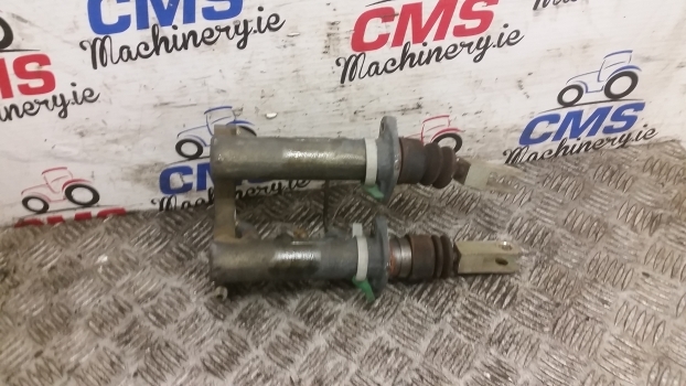 Massey Ferguson 3050, 3630, 6150, 8150 Brake Master Cylinders Kit 3383079m5 - Cilindro de freno para Tractor: foto 2 Massey Ferguson 3050, 3630, 6150, 8150 Brake Master Cylinders Kit 3383079m5 - Cilindro de freno para Tractor: foto 2