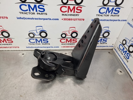Massey Ferguson 7719, Claas, Mf, Front Mudguard Bracket Kit Lh 4273670m1 - Guardabarros: foto 1 Massey Ferguson 7719, Claas, Mf, Front Mudguard Bracket Kit Lh 4273670m1 - Guardabarros: foto 1