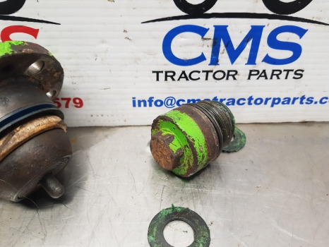 Merlo Tf35.7 Cs 115 Front Axle King Pin Bottom 98191, 098173, 098181, 011648aa - Suspensión: foto 3 Merlo Tf35.7 Cs 115 Front Axle King Pin Bottom 98191, 098173, 098181, 011648aa - Suspensión: foto 3
