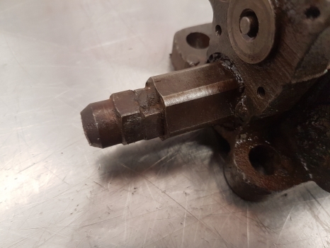 New Holand T4.495n T4, Case Quantum Hydaulic Valve Parts Only 84393999, 83996684 - Válvula hidráulica para Tractor: foto 5 New Holand T4.495n T4, Case Quantum Hydaulic Valve Parts Only 84393999, 83996684 - Válvula hidráulica para Tractor: foto 5