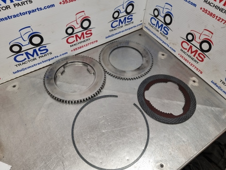 New Holland Case T6, T7, T6000, Cl4 Front Axle Brake Plate Disc Kit 87608346 - Discos de freno: foto 2 New Holland Case T6, T7, T6000, Cl4 Front Axle Brake Plate Disc Kit 87608346 - Discos de freno: foto 2