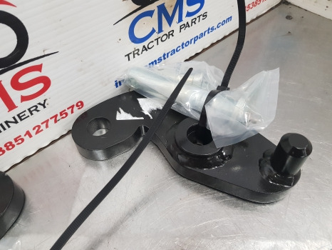 New Holland, Case Tm, Mxm Series, Tm120, Hanger Arm Kit 82028088, 82028089 - Bastidor/ Chasis: foto 5 New Holland, Case Tm, Mxm Series, Tm120, Hanger Arm Kit 82028088, 82028089 - Bastidor/ Chasis: foto 5