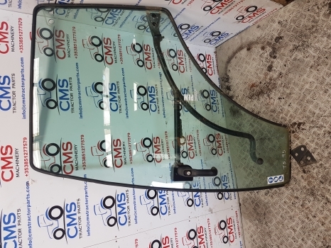 New Holland T4, T5 Series T5.95, 85, 120 Cab Door Lhs 84472427, 84224132 - Puerta y piezas para Tractor: foto 1 New Holland T4, T5 Series T5.95, 85, 120 Cab Door Lhs 84472427, 84224132 - Puerta y piezas para Tractor: foto 1