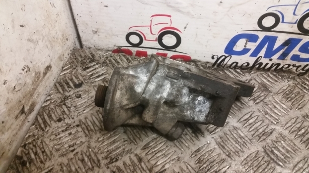New Holland T5.100, T5.110, T5.120 Engine Oil Filter Housing 5802015453 - Filtro de aceite para Tractor: foto 4 New Holland T5.100, T5.110, T5.120 Engine Oil Filter Housing 5802015453 - Filtro de aceite para Tractor: foto 4