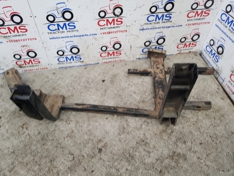 New Holland T8 Steyr Profi Case Maxxum 145 Fuel Tank Bracket Support 47861975 - Depósito de combustible para Tractor: foto 4 New Holland T8 Steyr Profi Case Maxxum 145 Fuel Tank Bracket Support 47861975 - Depósito de combustible para Tractor: foto 4
