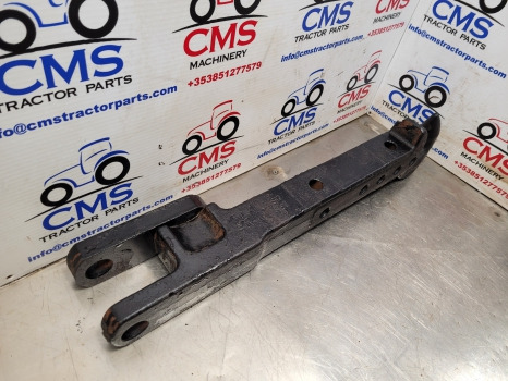 New Holland Tm, Ford 40 Series Tm120 Draw Bar Hook 82014755, 82014758, 82027753 - Bastidor/ Chasis: foto 2 New Holland Tm, Ford 40 Series Tm120 Draw Bar Hook 82014755, 82014758, 82027753 - Bastidor/ Chasis: foto 2