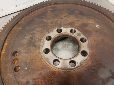 New Holland Tm190, Tm175, Case Mxm175, Mxm190 Engine Flywheel 87802598 - Volante de inercia para Tractor: foto 4 New Holland Tm190, Tm175, Case Mxm175, Mxm190 Engine Flywheel 87802598 - Volante de inercia para Tractor: foto 4