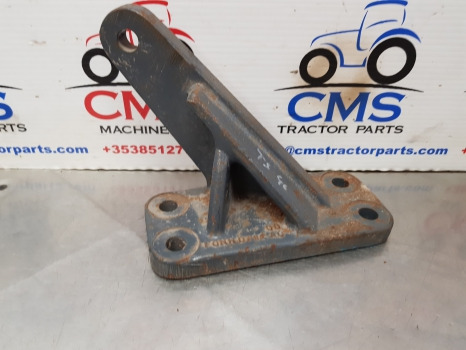 New Holland Ts, 40 Series Bracket Hook Lh 82856435, 82020473 - Bastidor/ Chasis: foto 2 New Holland Ts, 40 Series Bracket Hook Lh 82856435, 82020473 - Bastidor/ Chasis: foto 2