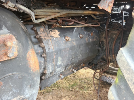 Valtra S280 Transmission gearbox complete - Transmisión para Equipo de manutención: foto 1 Valtra S280 Transmission gearbox complete - Transmisión para Equipo de manutención: foto 1